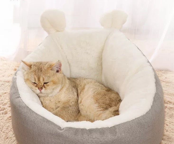 SnuggleCloud Cat Bed – Ultra-Soft & Comfy