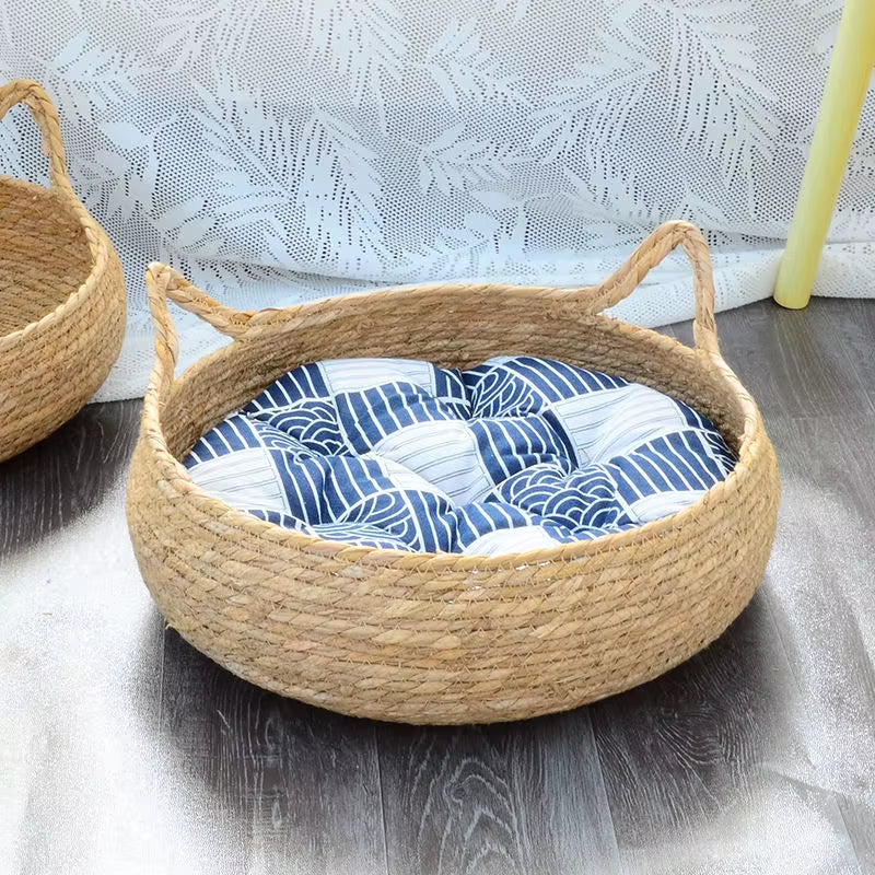 OUZEY Rattan Weaving Cat Basket Pet Cat Bed with Cushion Soft Warm Puppy Kitten Bed Donut round Comfortable Sleeping Cat House